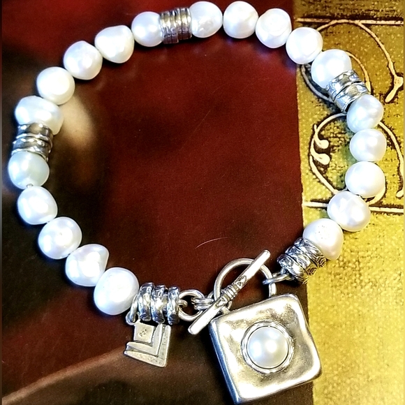 Silpada Sterling Silver & Pearl Bracelet - Picture 3 of 11